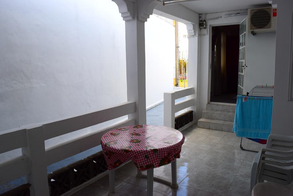 Mauri Holidays 'Budgeted Apartment' ラ・ガウレット 部屋 写真