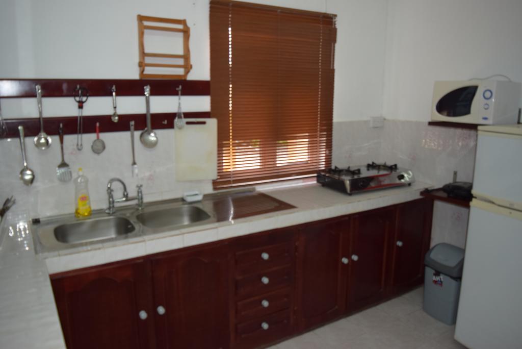 Mauri Holidays 'Budgeted Apartment' ラ・ガウレット 部屋 写真